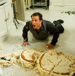 matthew_mcconaughey_with_smashed_cake_in_ghosts_of_girlfriends_past